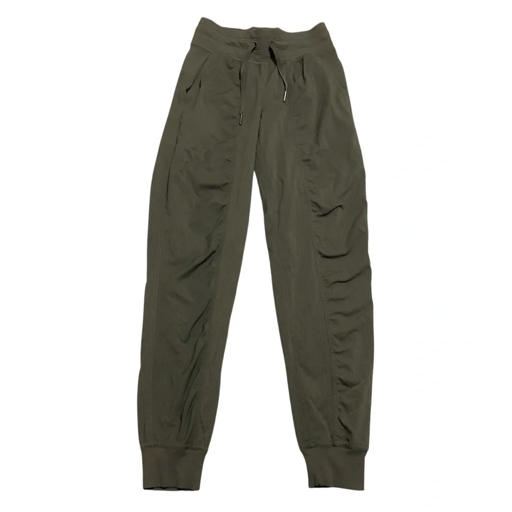 Lululemon Dance Studio Jogger Mid-Rise - Picture 4 of 10